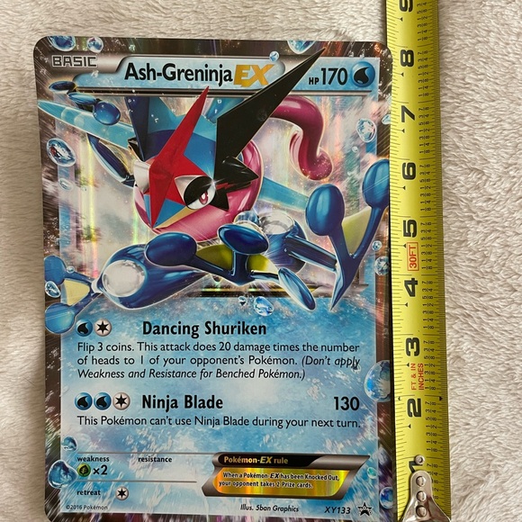 Lot of four oversized Pokemon Collectable Cards - Picture 7 of 9